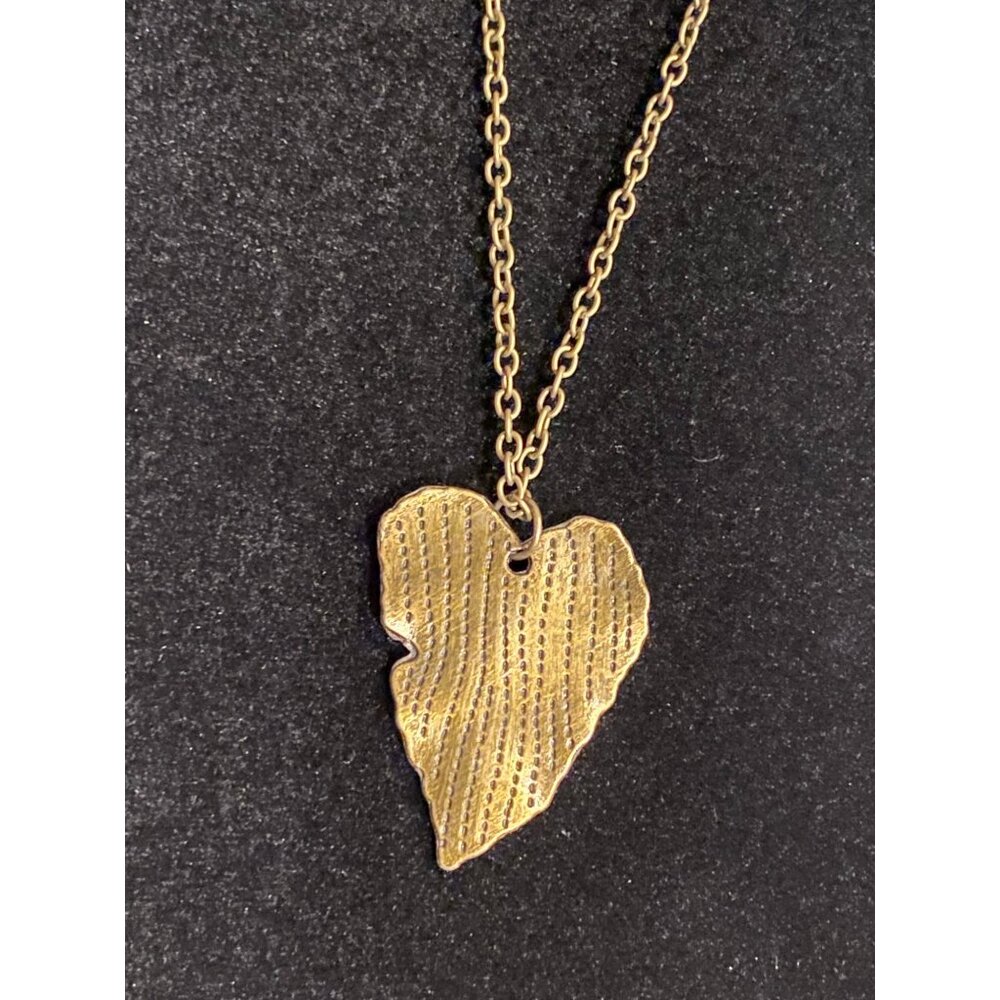 Vintage Brass Leaf Pendant Necklace With Lobster Clasp - Picture 2 of 4